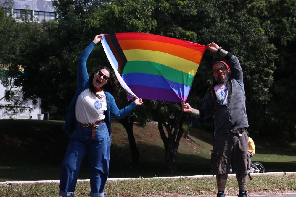 Capa da notícia: “Diga Não à LGBTfobia” leva mensagem de respeito e diversidade ao Eixão do Lazer